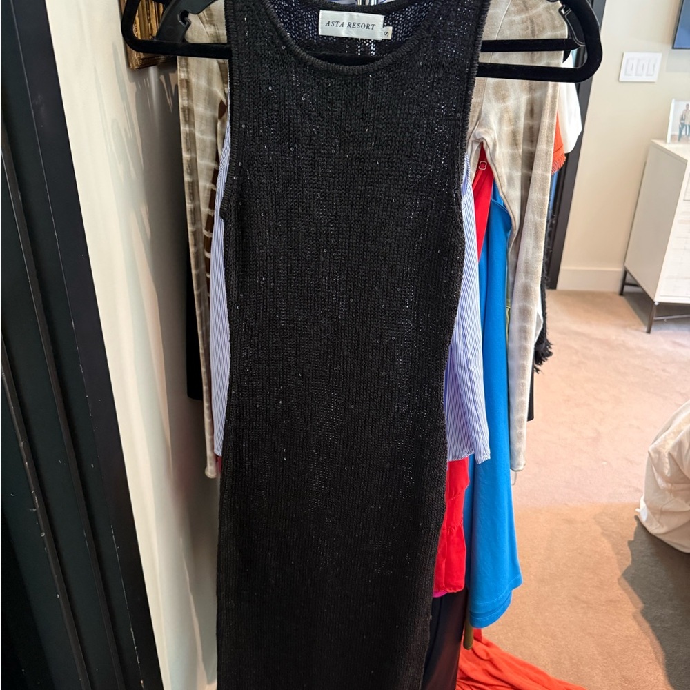 Asta Resort Black Sequin Dress - Picture 5 of 6
